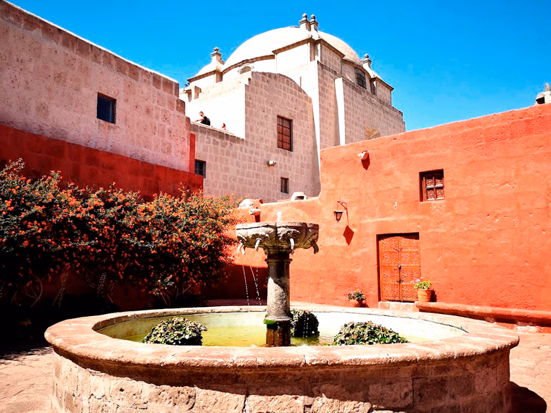Arequipa City Tour & Santa Catalina Monastery